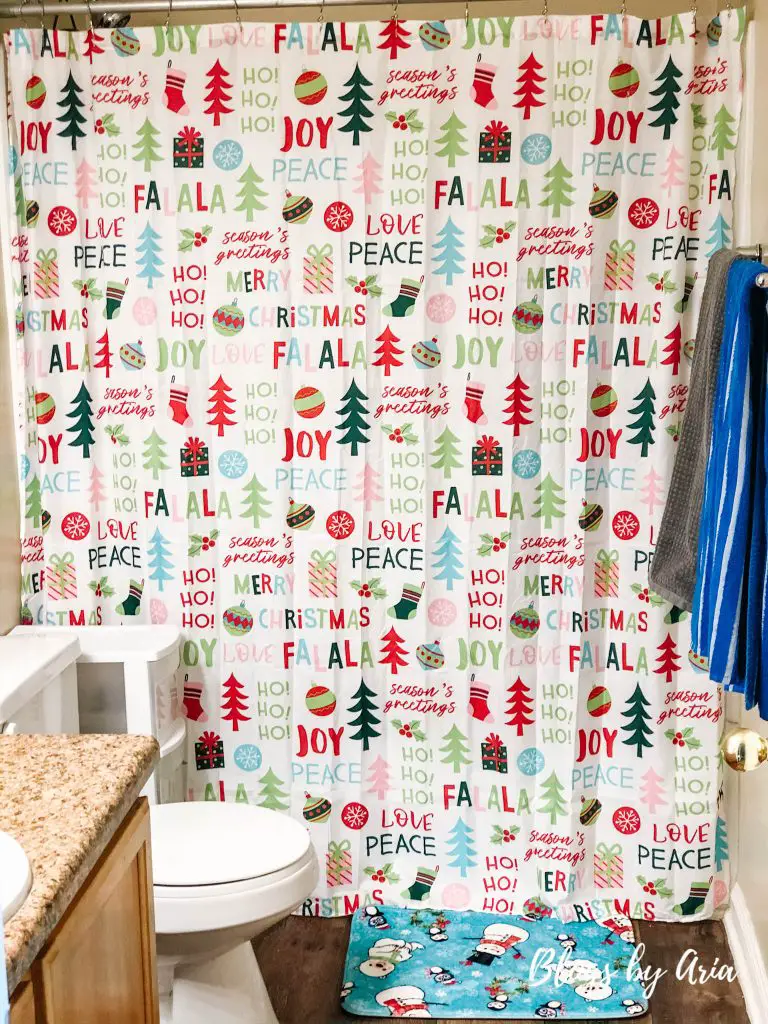 Kids Bedroom and Bathroom Decorated for Christmas Blogs by Aria