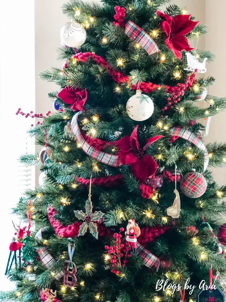 Our Tartan Plaid Christmas Tree - Blogs by Aria