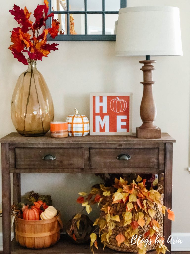 Fall Entryway Table - Blogs by Aria