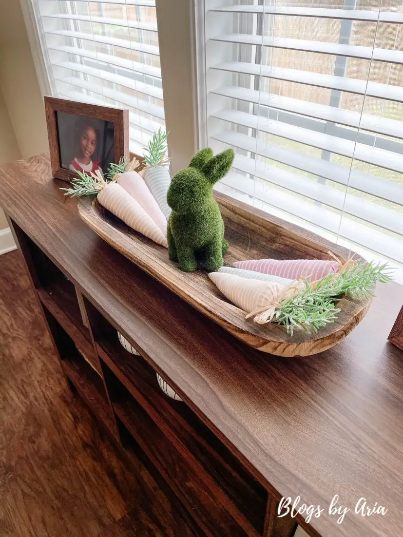 Easter dough bowl decor