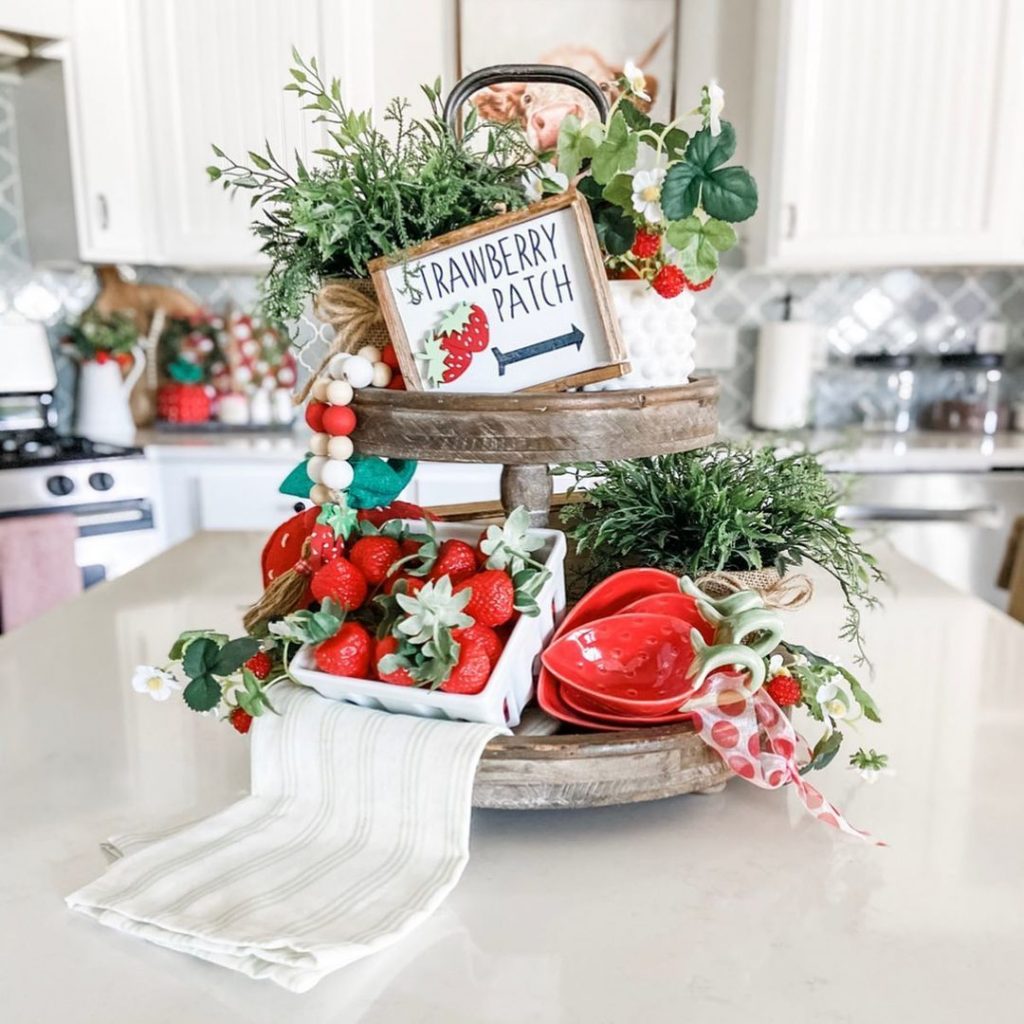 sweet strawberries tiered tray