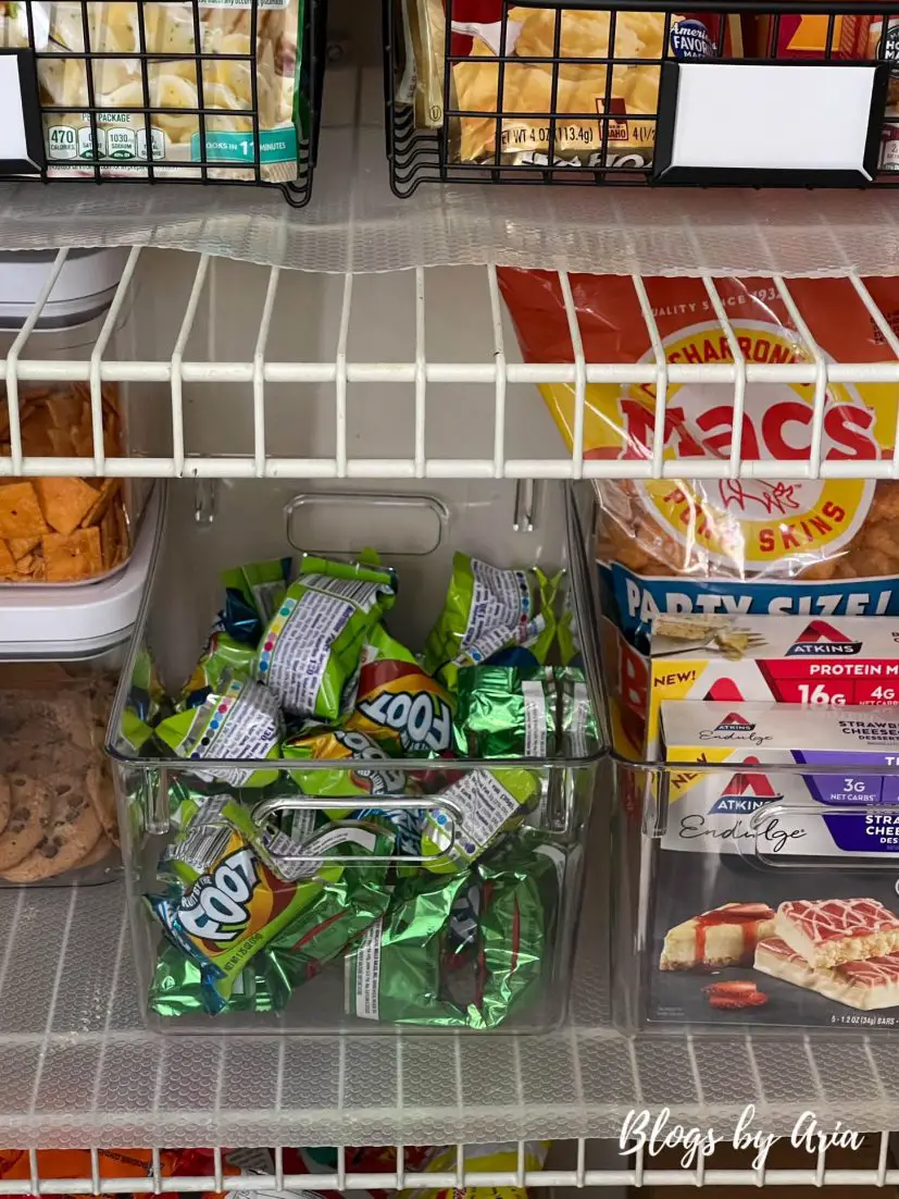 small kitchen pantry organization makeover