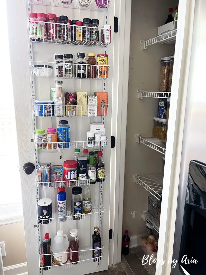 small pantry organization hacks