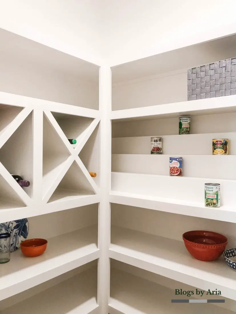 custom design pantry ideas