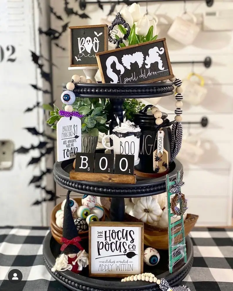 hocus pocus halloween tiered tray