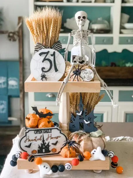 Halloween tiered tray decor ideas