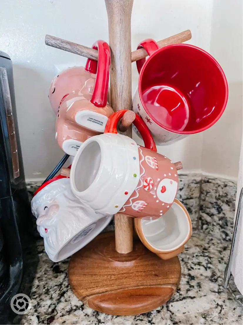 Christmas mug stand