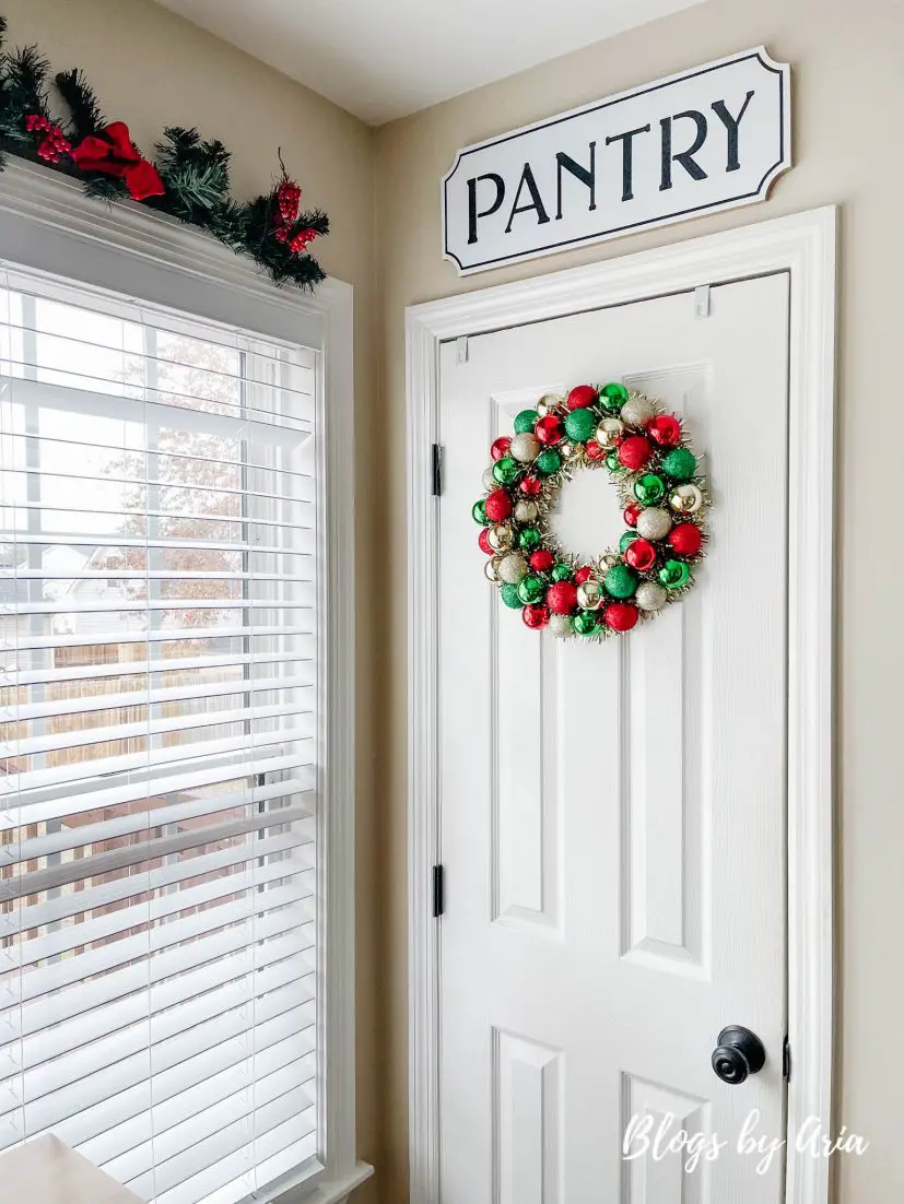 kitchen Christmas decor