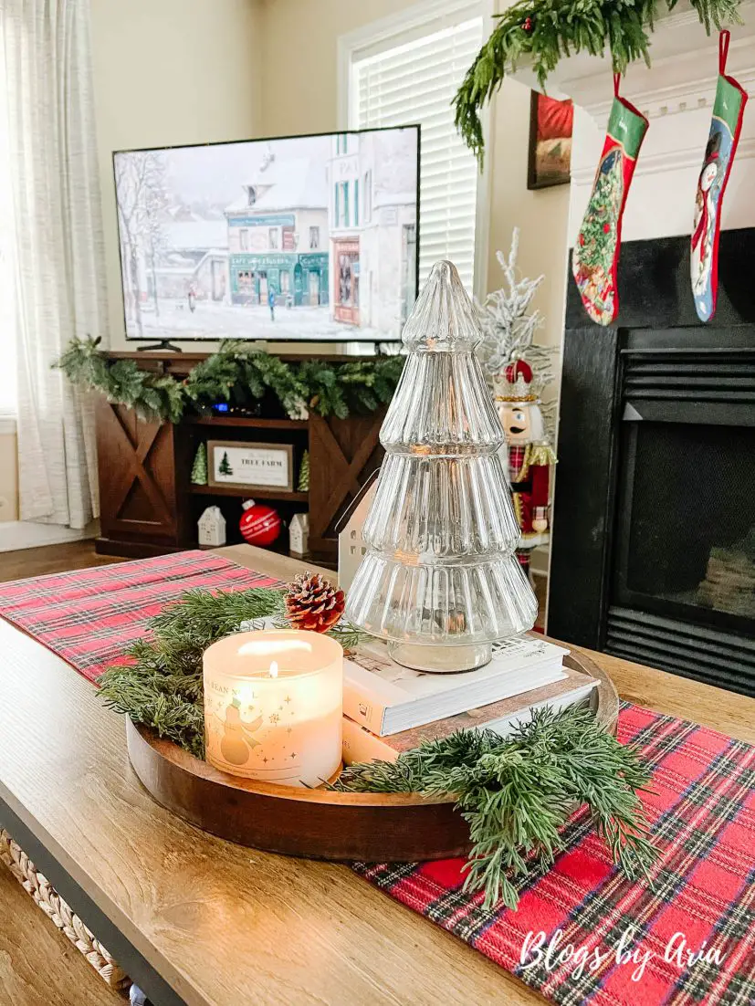 Christmas coffee table decor