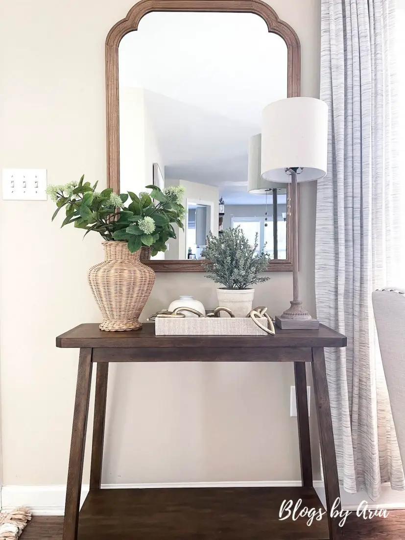 Pottery Barn Mateo console table review