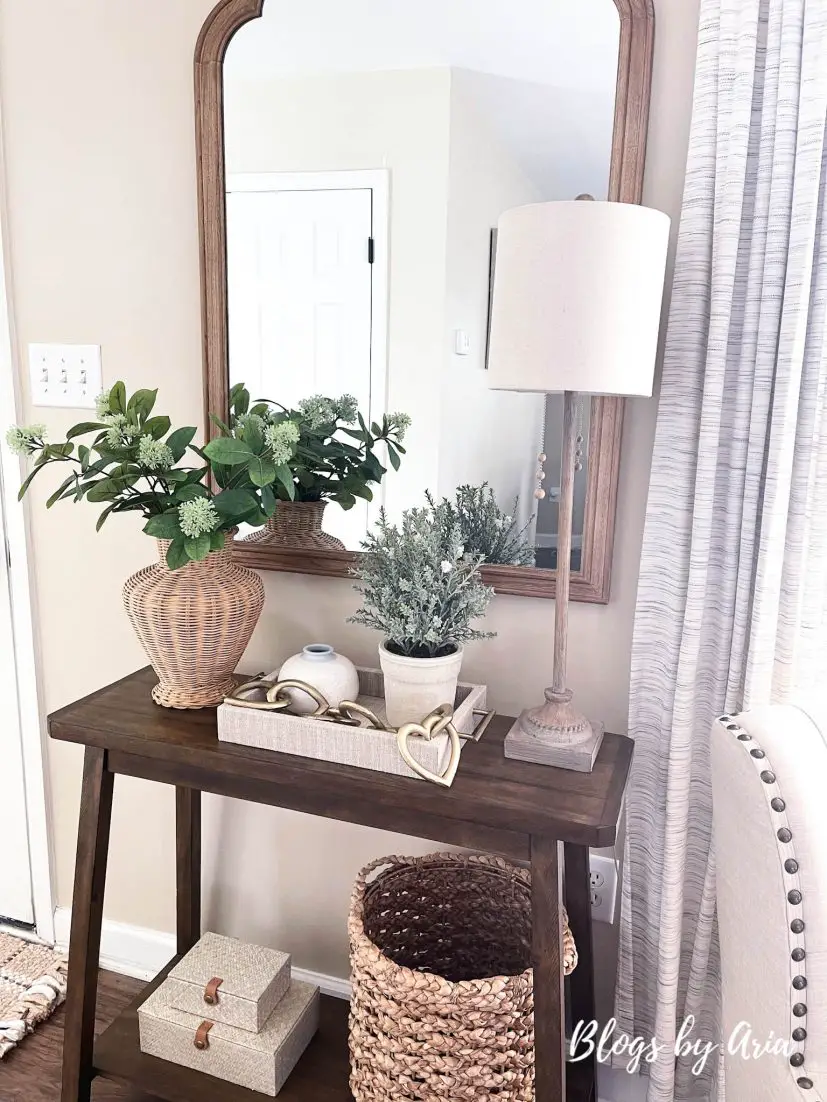Pottery Barn entryway table review