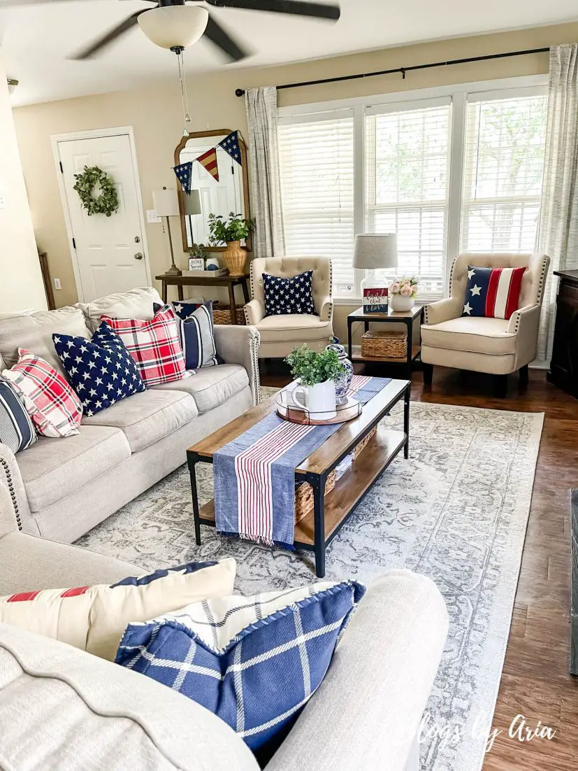 patriotic living room 