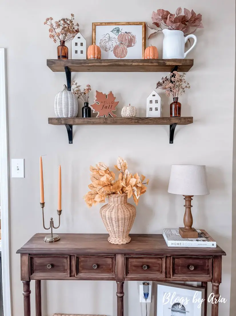 how to decorate floating shelves for fall. fall styled floating shelves. fall floating shelves decorating ideas