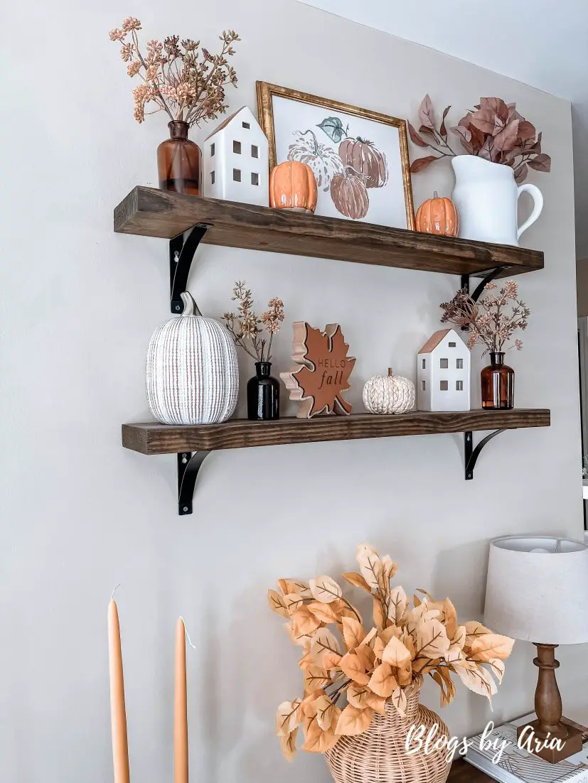 how to decorate floating shelves for fall. fall styled floating shelves. fall floating shelves decorating ideas