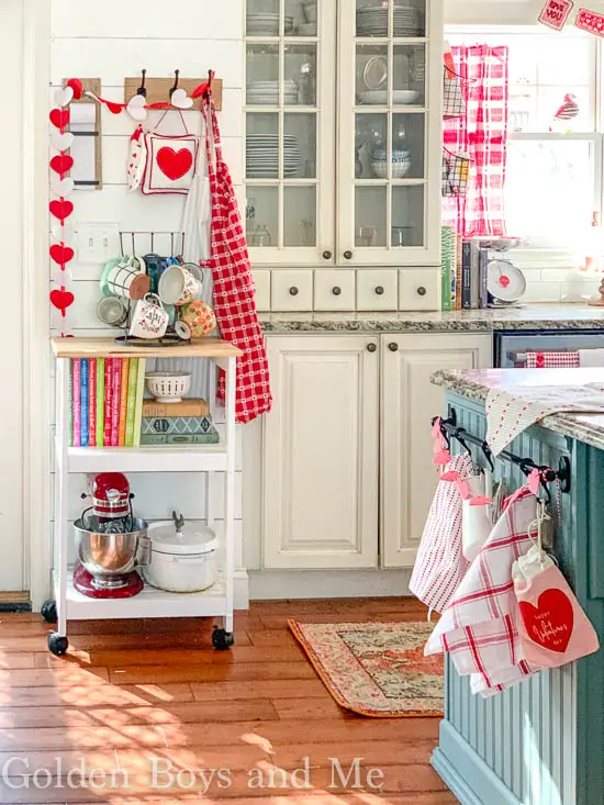 colorful valentines kitchen decor ideas