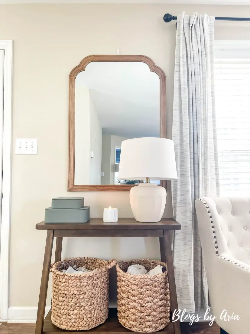 entryway refresh, how to style entryway, decorating small entryway table, entryway table decorating