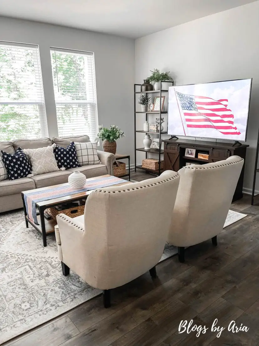 4th of July home tour, styling shelves for the fourth of July, how to decorate for the 4th of July