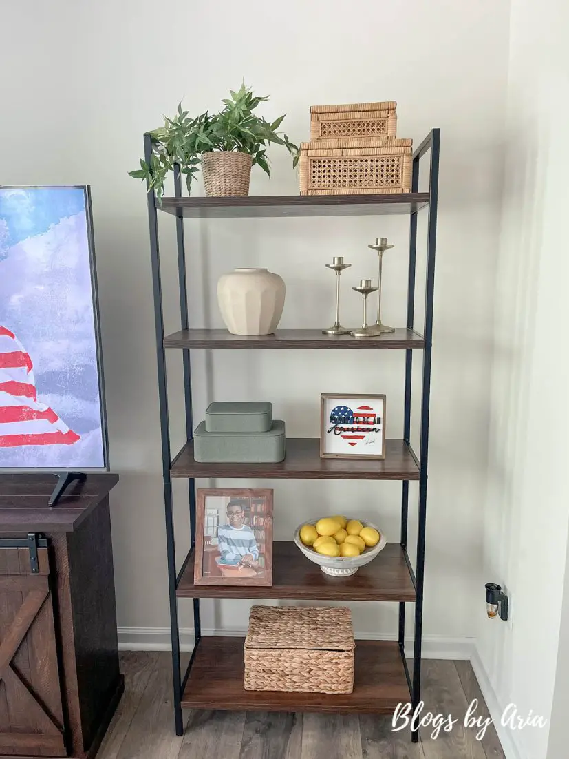 4th of July home tour, styling shelves for the fourth of July, how to decorate for the 4th of July
