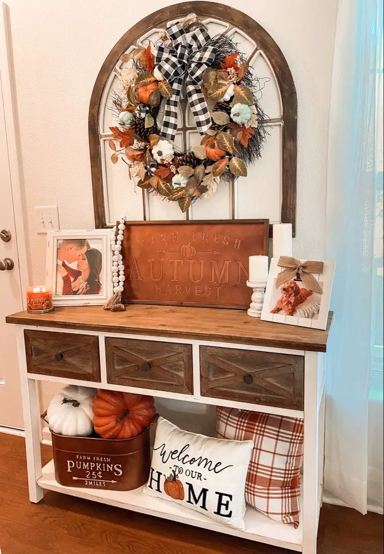 Ways to Welcome Fall: Stunning Entryway Table Decor Ideas