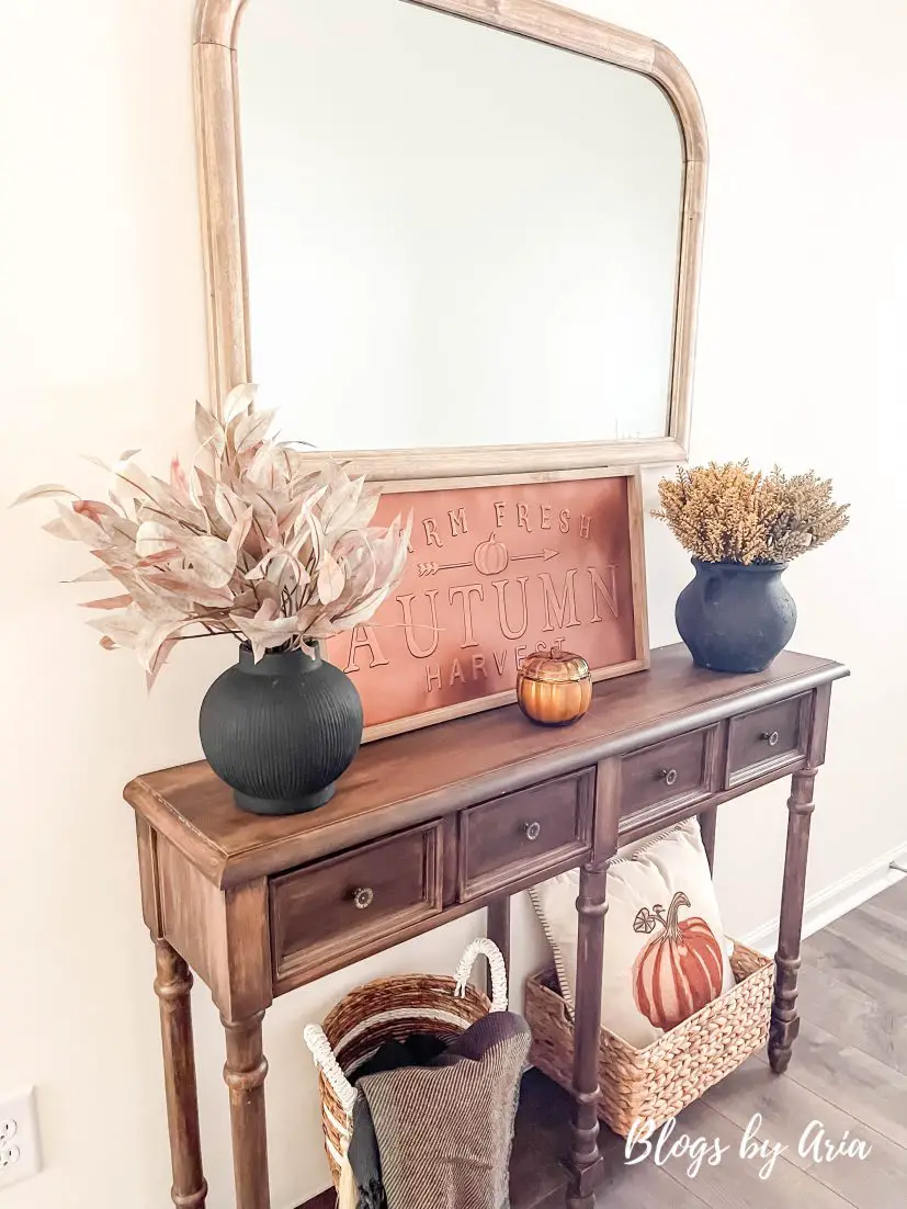 how to decorate your entryway for fall, fall decorating ideas, fall entryway decor